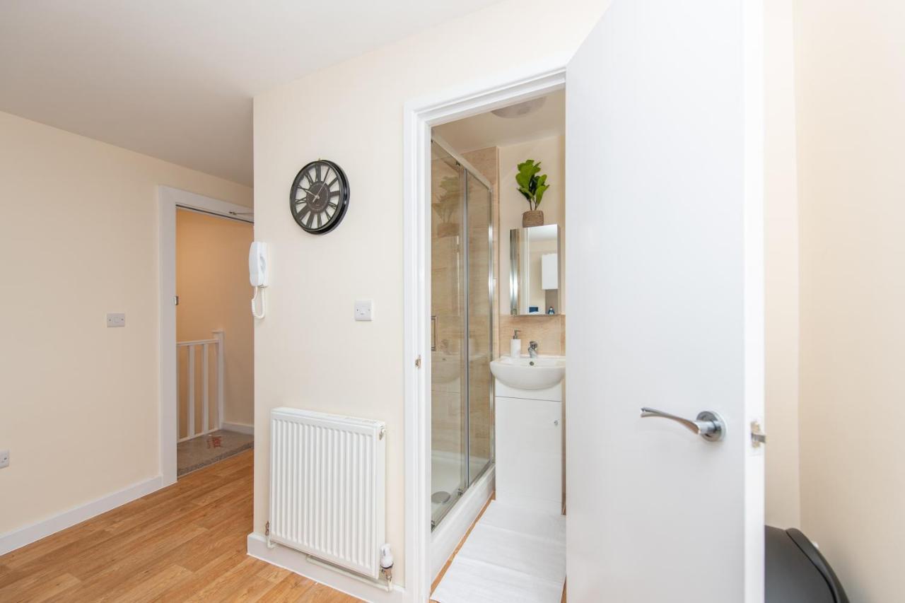 Modern Studio Apartments In Castle St Southampton Exterior foto